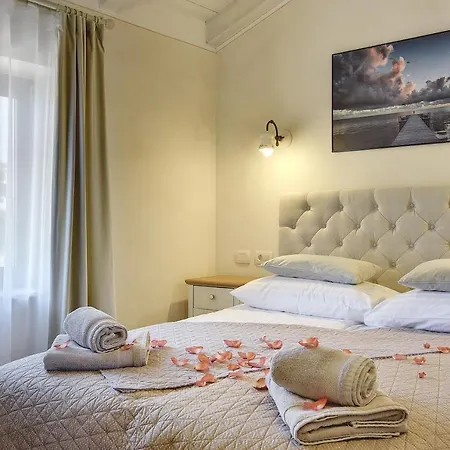Azur Villa Muntic
